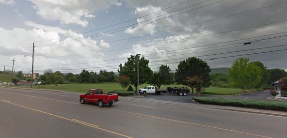 Development Tract Close to Area Attractions: 2634 Teaster Lane, Pigeon Forge, TN 37863